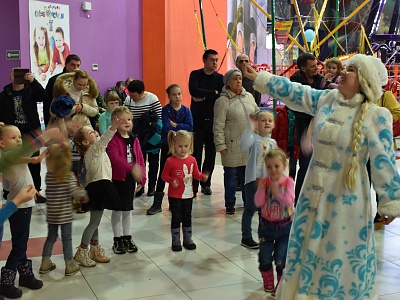 Новогодний праздник от «Медассист kids»